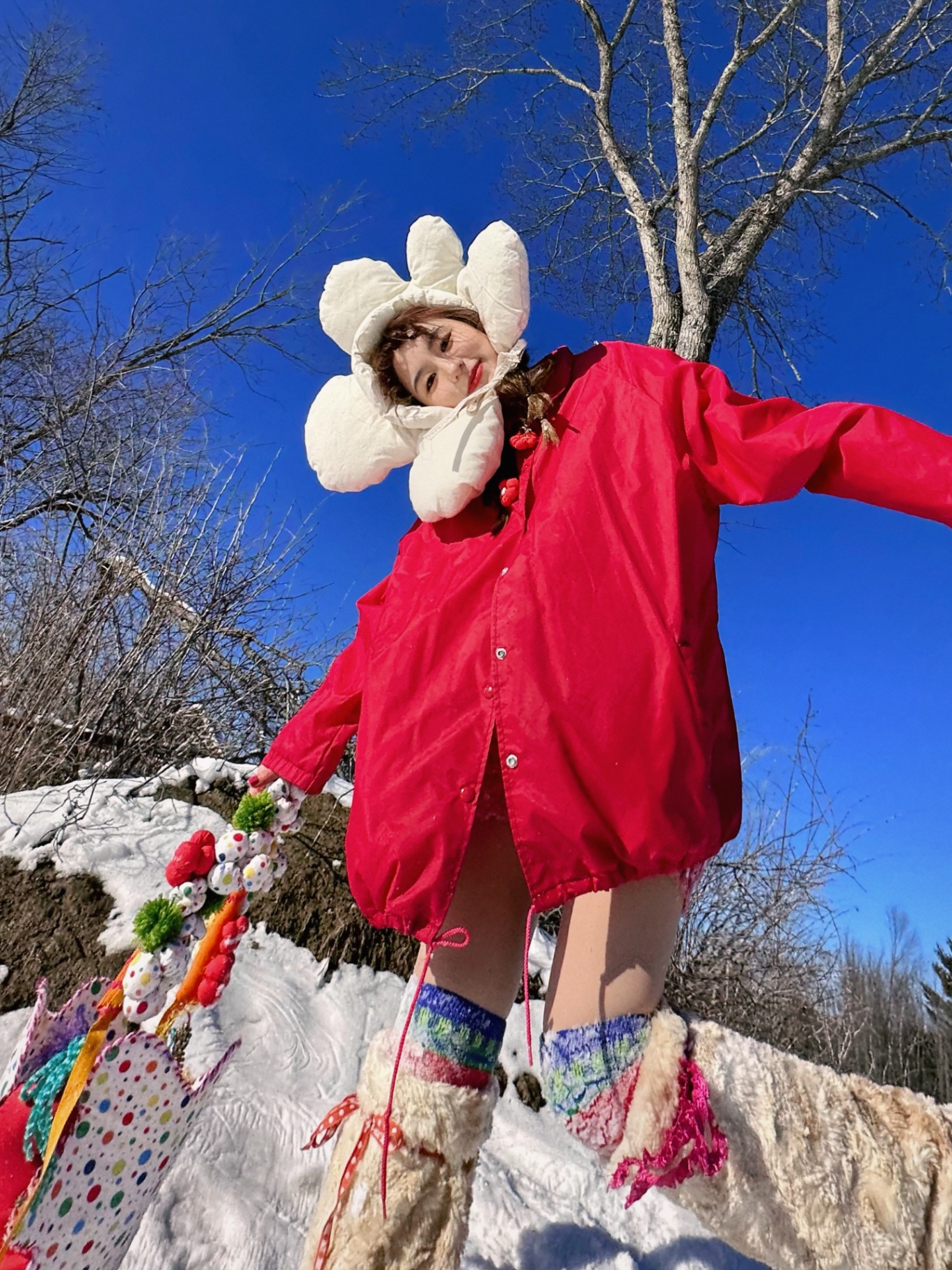 Flower hat, red shell — Handmade headpiece, winter field